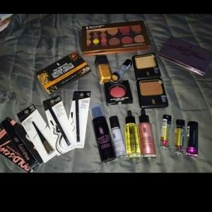Make-up Bundle